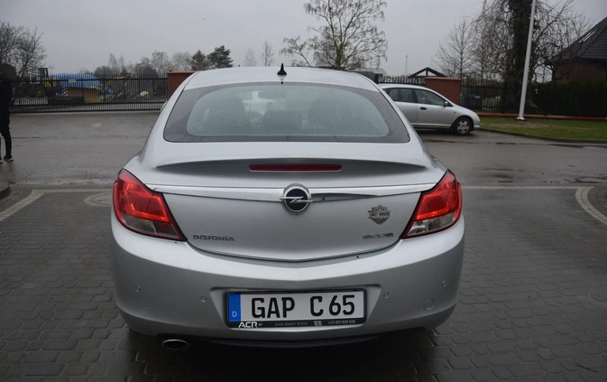 Opel Insignia cena 24900 przebieg: 113000, rok produkcji 2010 z Pyskowice małe 781